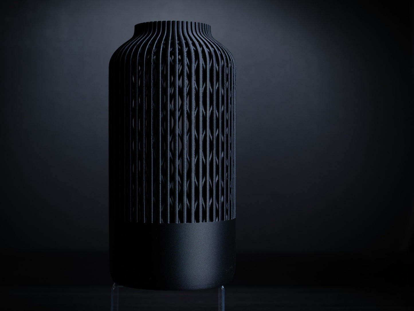 Vellis Vase